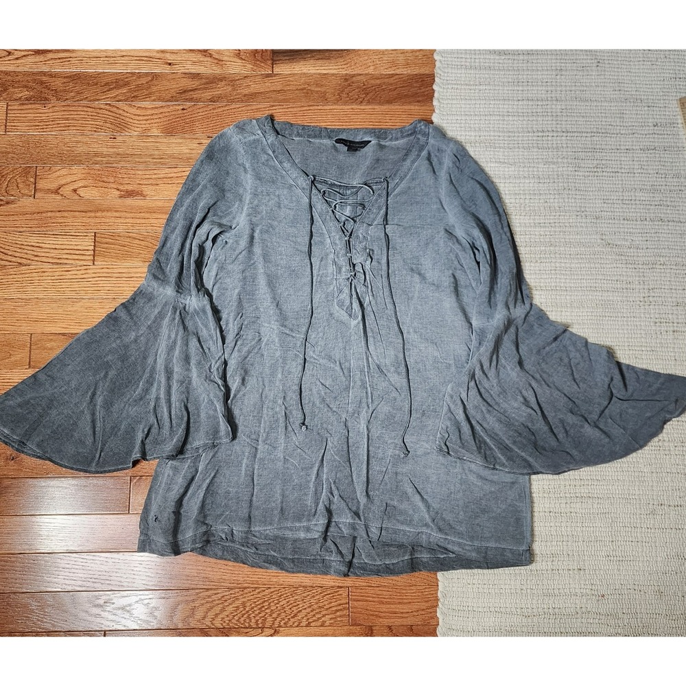 Rock &‎ Republic Top Gray Bell Sleeve V-Neck Lace Up Boho Whimsigoth M